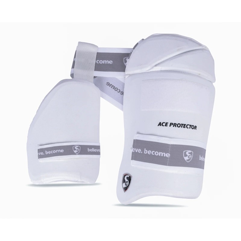 SG Ace Protector Combo Black Wicket Keeping Pad
