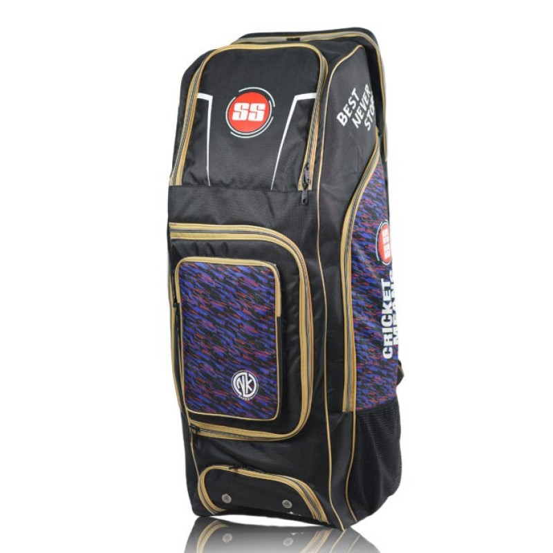 SS KITBAG  PLAYER Wheelie Kitbag