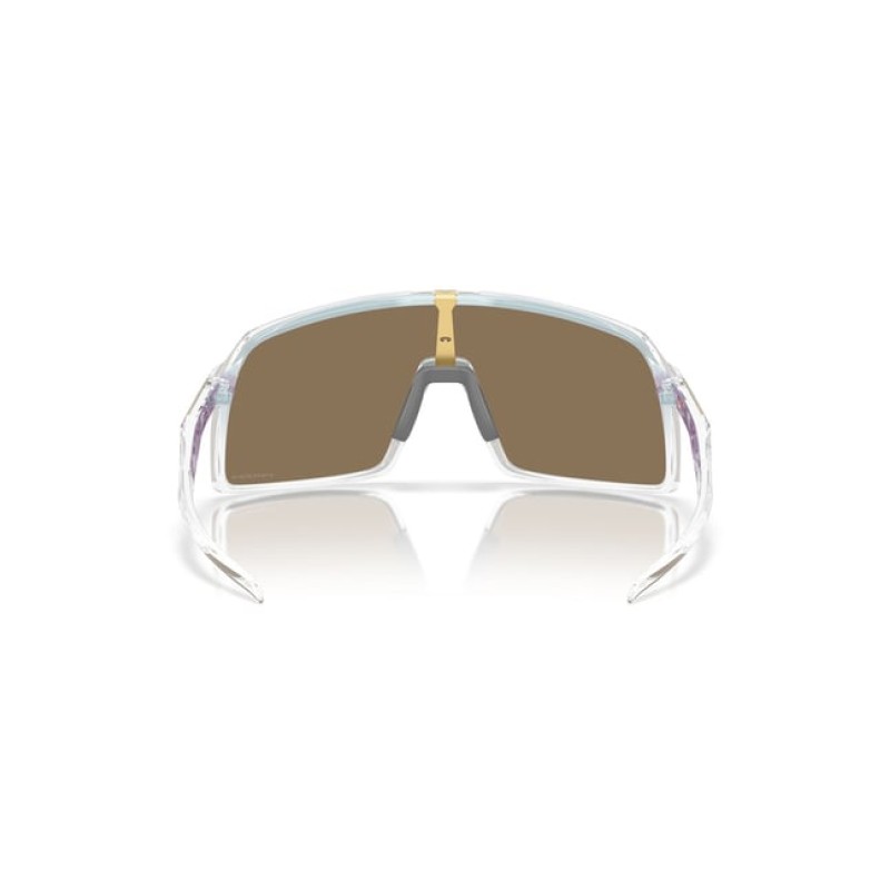 Oakley Men UV Protected Gold Lens Rectangle Sunglasses - 0OO94069406C837