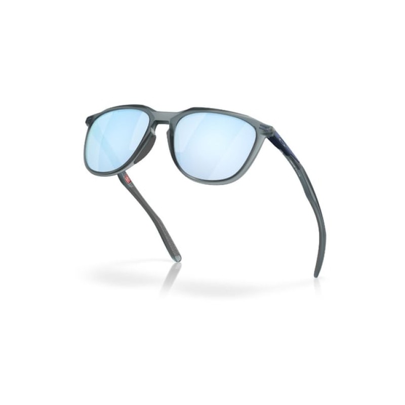 Oakley Blue Polarized Round Sunglasses for Men